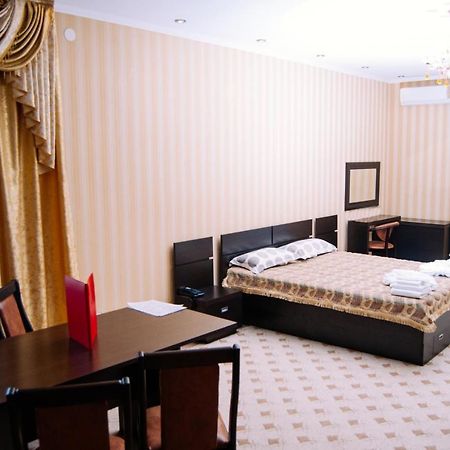 Mirage Hotel 코스타나이 외부 사진