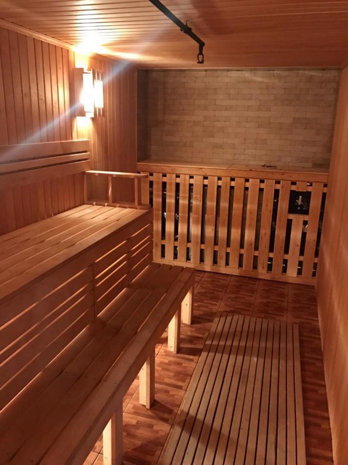 Mirage Hotel 코스타나이 외부 사진